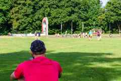 062-W2P06270-03771490-w2photo