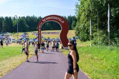 086-W2P06378-03771490-w2photo
